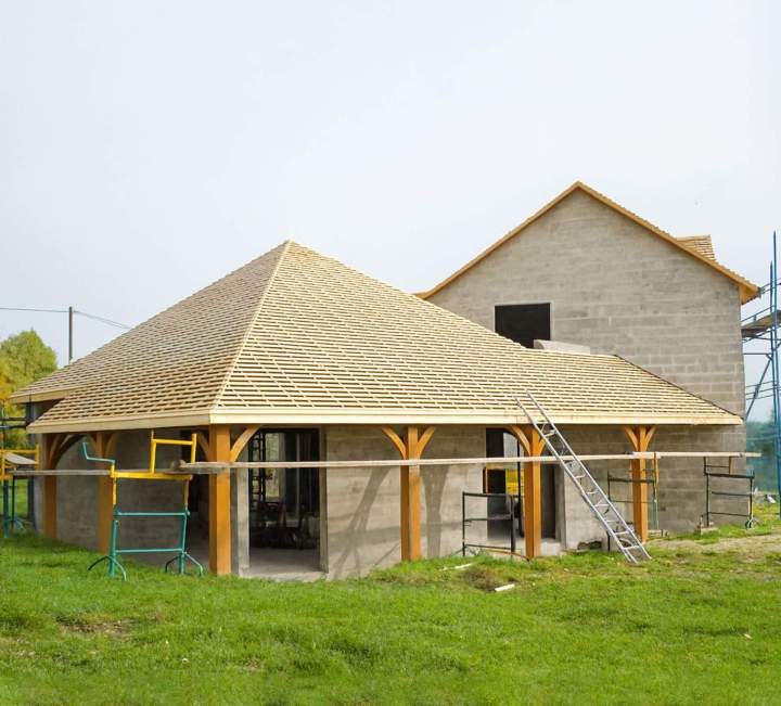 Charpentes sur mesure et durables