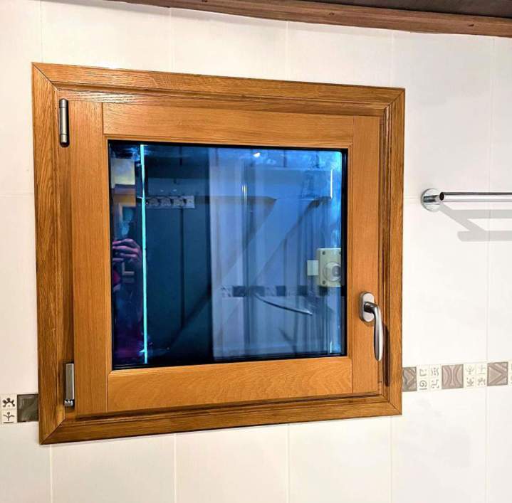 Fabrication de menuiserie bois Pont-Audemer