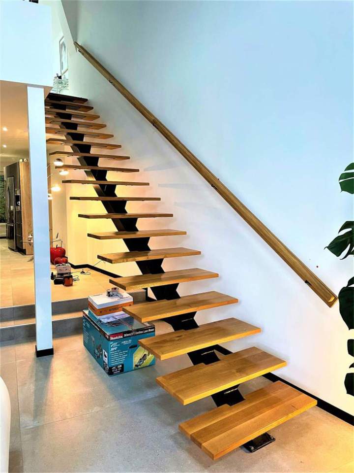 Escalier design en bois Pont-Audemer